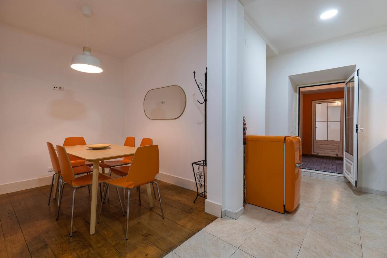 Lovely Patio Getaway In * Lisbon